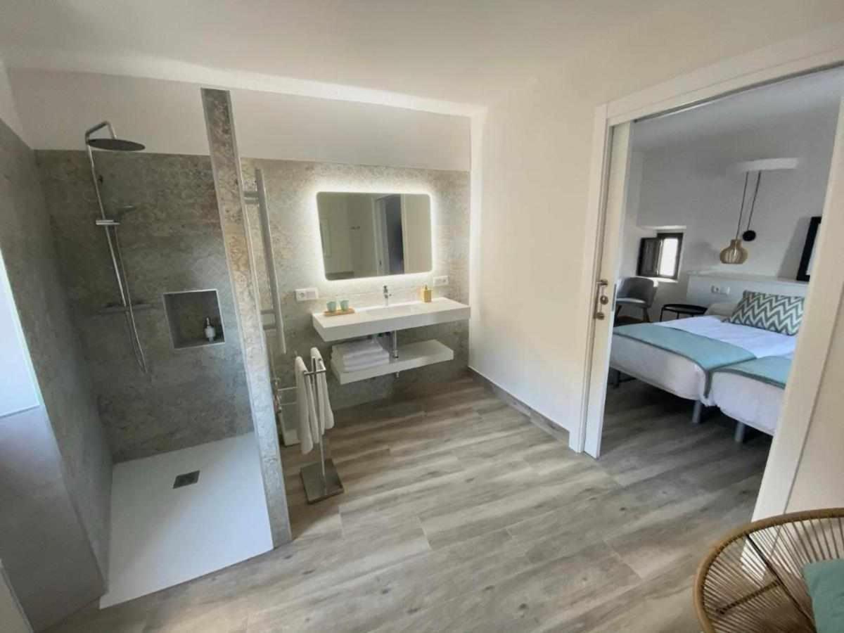 Torre Del Postigo By Kubik Apartment กาเซเรส ภายนอก รูปภาพ